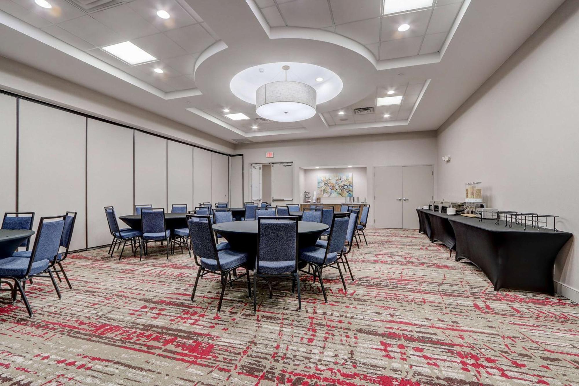 Hilton Garden Inn Indianapolis Northwest Extérieur photo